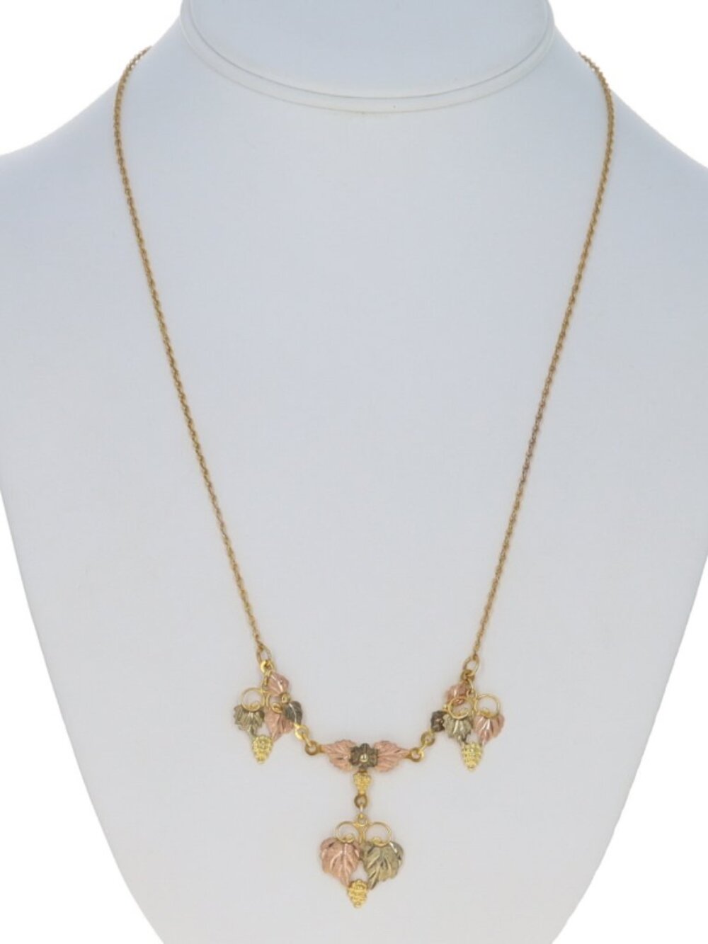 Landstrom's Black Hills Gold Necklace 18" - Yellow Gold 10k with Box